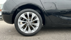 Vauxhall Astra 1.0T ecoTEC Design 5dr Petrol Hatchback